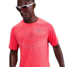 Nike Stride Dri-FIT ADV Short-Sleeve Running Top - Red