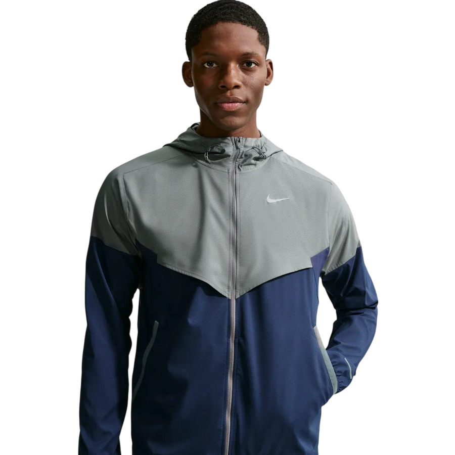 Nike Impossibly Light Windrunner Running Jacket - Smoke Grey/Obsidian
