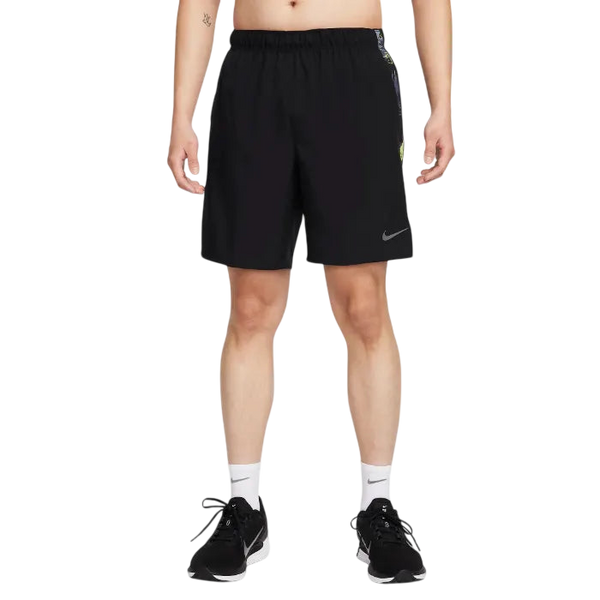 NIKE Running Dri-Fit Challenger Studio '72 7" Running Shorts - Black